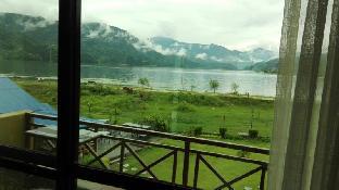 Hotel Lakefront,Near Ratna Mandir,3 star