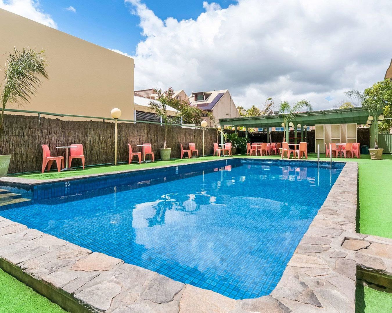 comfort inn regal park north adelaide