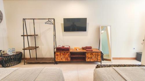 c family hotel