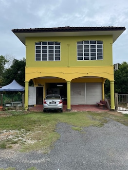oyo 91250 roomstay awie