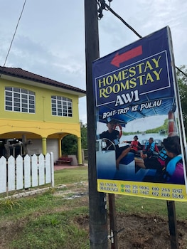 oyo 91250 roomstay awie