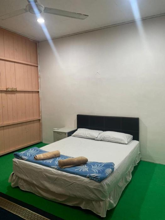 oyo 91250 roomstay awie
