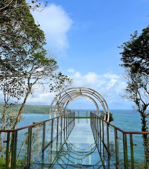 Mentari Ocean View Resort,,3 star