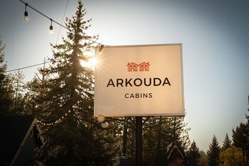 arkouda cabins
