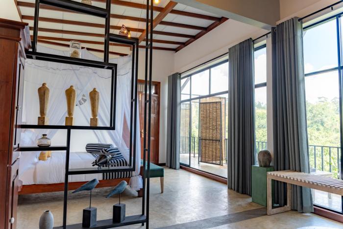 ella trail luxury villa