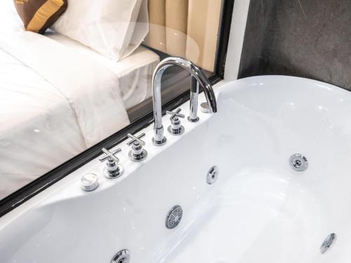 si grand ninh binh hotel