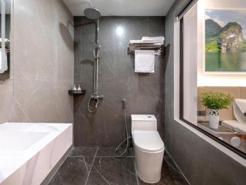 si grand ninh binh hotel