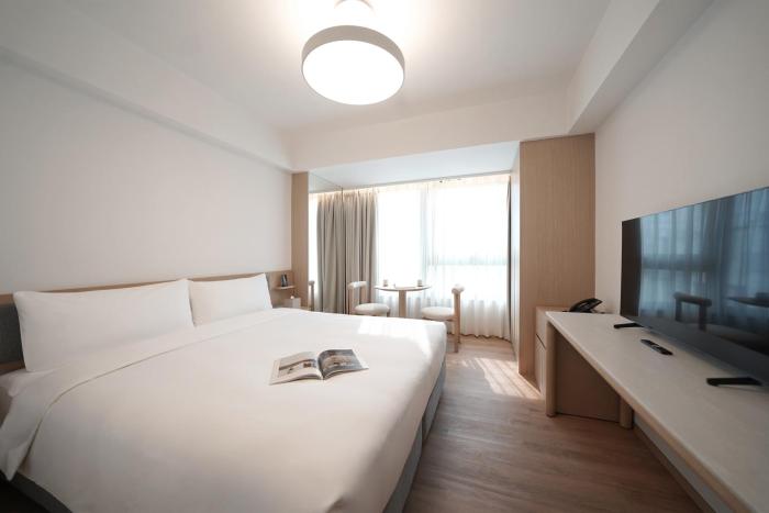 stage well hotel