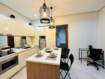 Sky Suites Homestay Klcc Area,,2 star