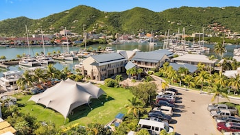 The Moorings Yacht Club Hotel,,3 star