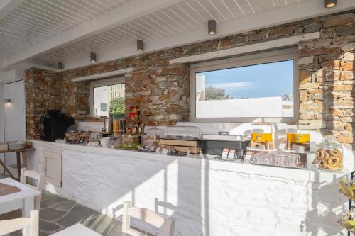 lithos suites
