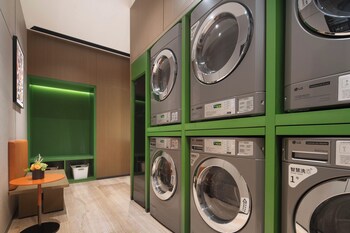 hampton by hilton cixi guanhaiwei