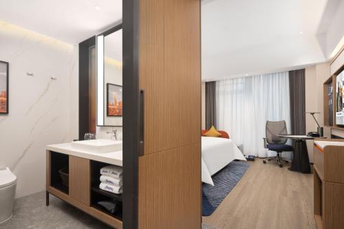 hampton by hilton cixi guanhaiwei