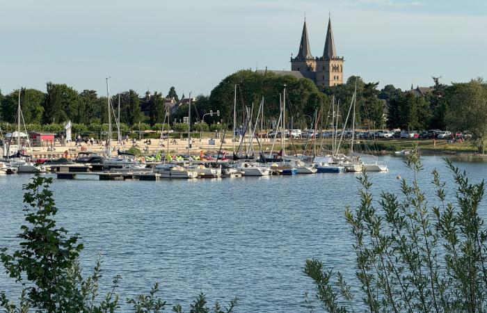 in2 the hotel