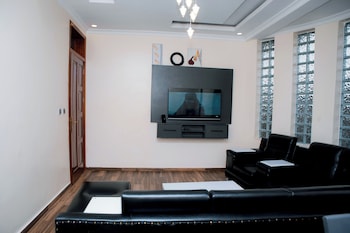 The Moon Apartments,,4 star