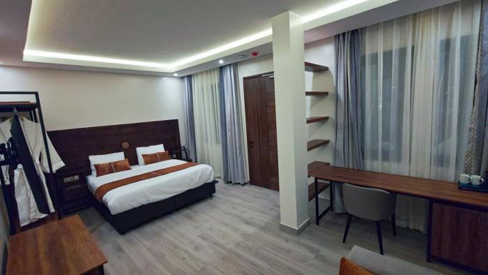 akira hotel