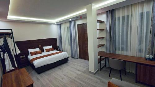 akira hotel