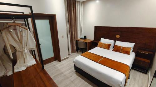 akira hotel
