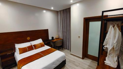 akira hotel