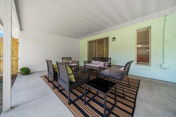 the happy haven near manatee tours