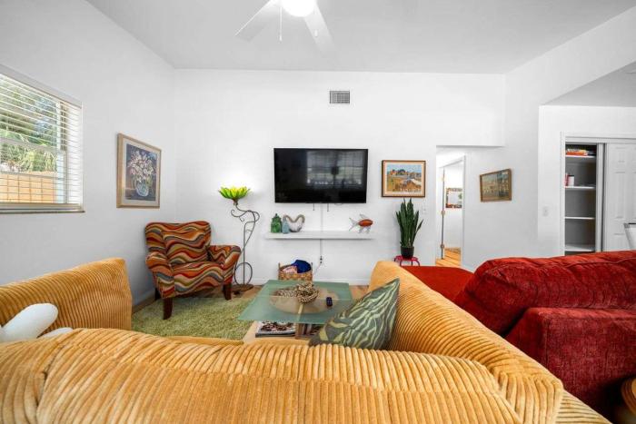 the happy haven near manatee tours