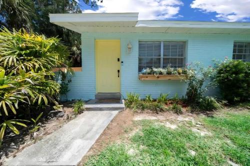 the happy haven near manatee tours