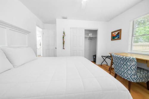 the happy haven near manatee tours