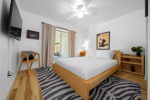 the happy haven near manatee tours