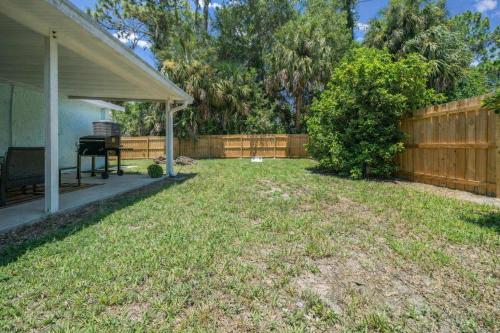 the happy haven near manatee tours