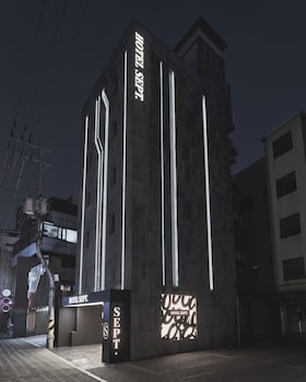 guwol hotel jongno ikseon