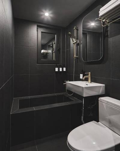 guwol hotel jongno ikseon