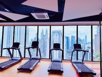 majestic suites klcc by mana mana