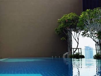 majestic suites klcc by mana mana