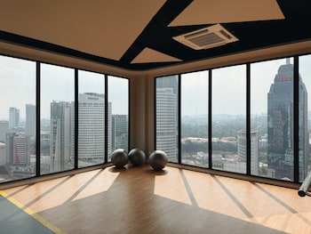 majestic suites klcc by mana mana