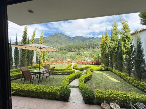 hotel y restaurante vista verde