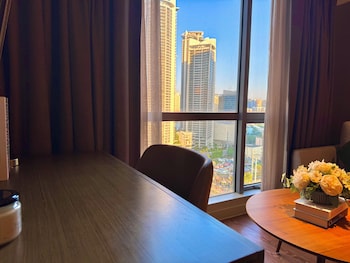 hotel residences at acqua