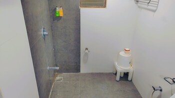 hotel relish gujrat