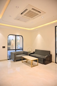 The Hoften Lotus Court, Greater Noida,,3 star