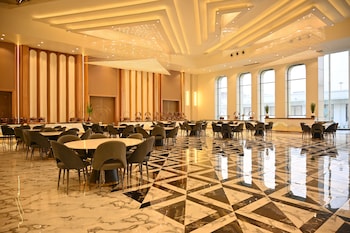 the hoften lotus court greater noida