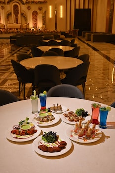 The Hoften Lotus Court, Greater Noida,,3 star