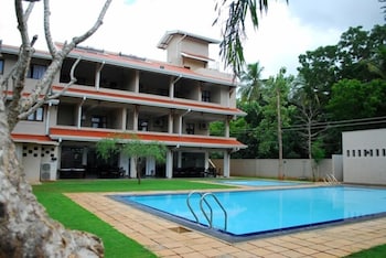 Lavendish Okrin Hotel,Kataragama>>Hambantota,3 star