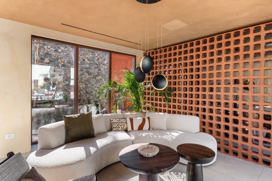 arato by e geo
