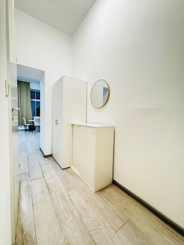 Affordable Studio Apt Near Ottakring,,3 star
