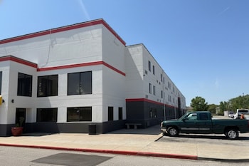 coratel inn and suites by jasper wichita north