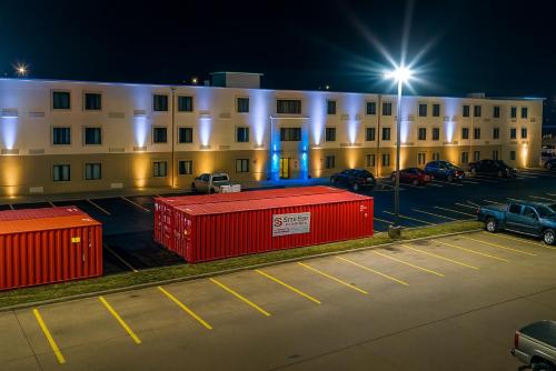 coratel inn and suites by jasper wichita north