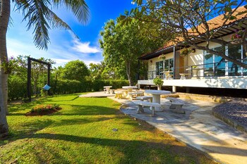 fantastic 7 bungalow private resort br7