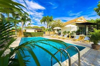 fantastic 7 bungalow private resort br7