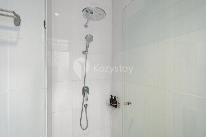 hovin by kozystay tebet