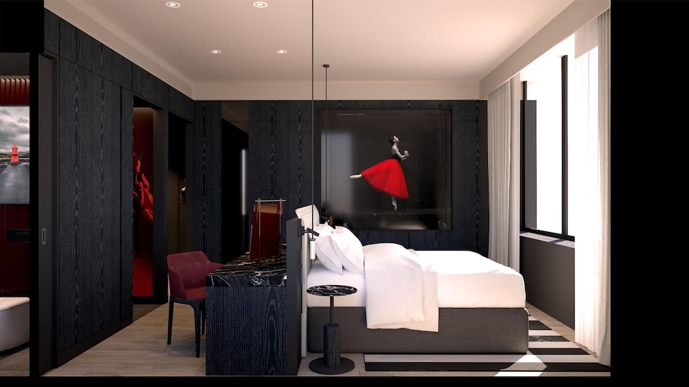 radisson red auckland