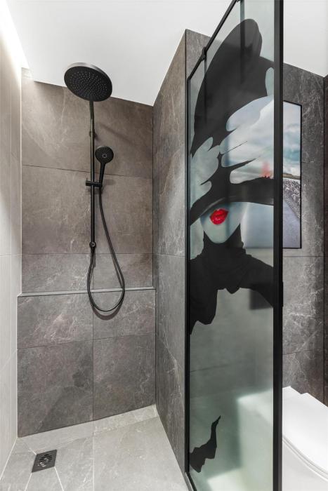 radisson red auckland
